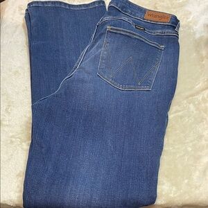 Wrangler Women's Classic Blue High Rise True Straight Leg Jeans